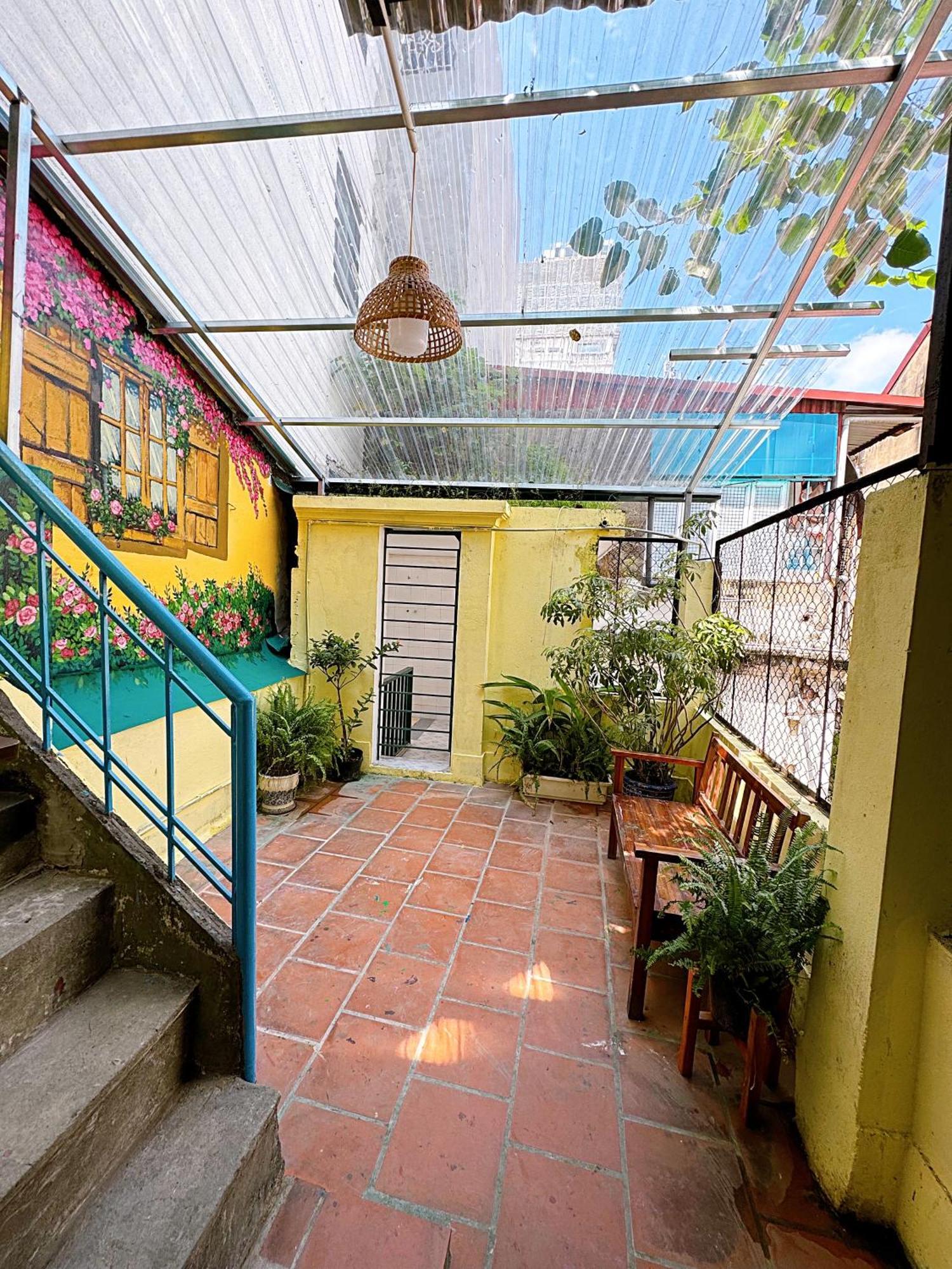 Homestay And Eggcoffee Central Hanoi Old Quarter Exteriér fotografie