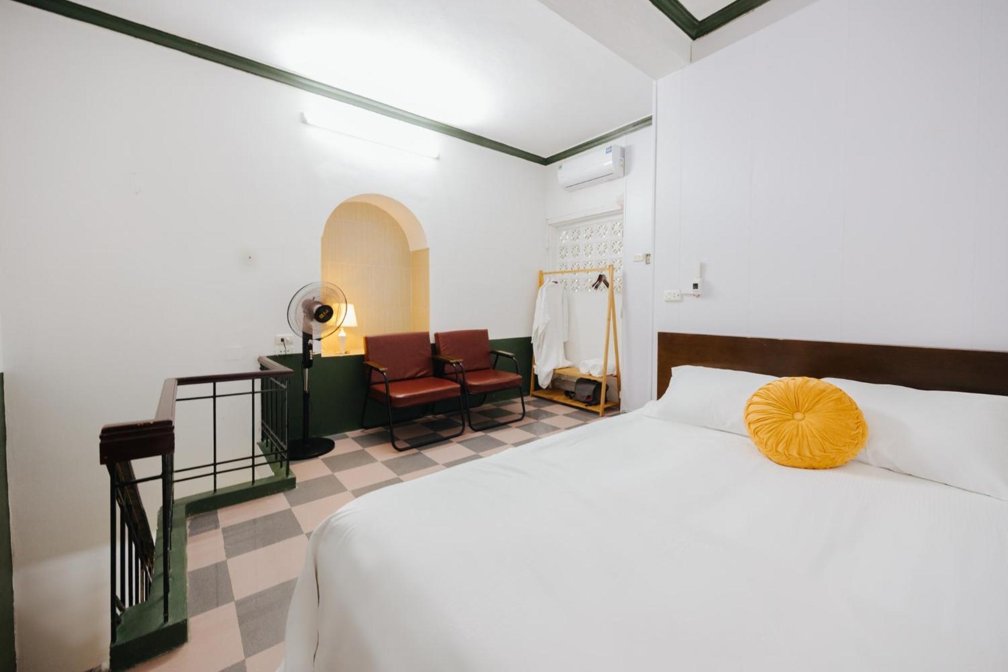 Homestay And Eggcoffee Central Hanoi Old Quarter Exteriér fotografie